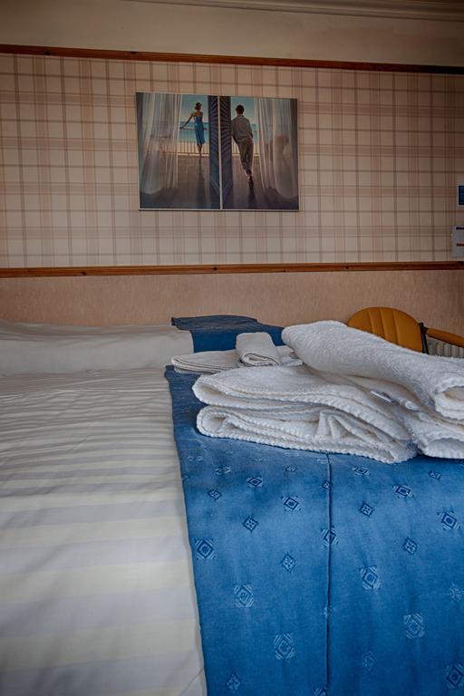 Harbour Heights B&B Portrush Ruang foto